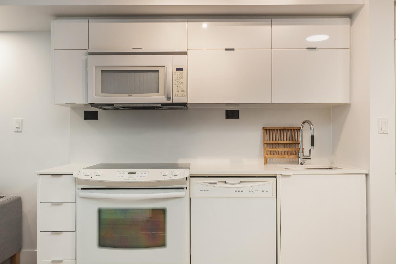 Cozy 2Br Close To Cn Tower & Harbourfront 多伦多 外观 照片