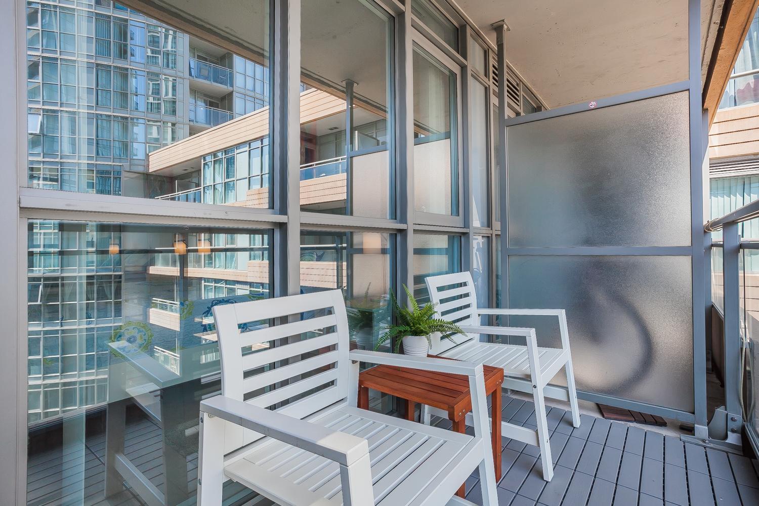 Cozy 2Br Close To Cn Tower & Harbourfront 多伦多 外观 照片